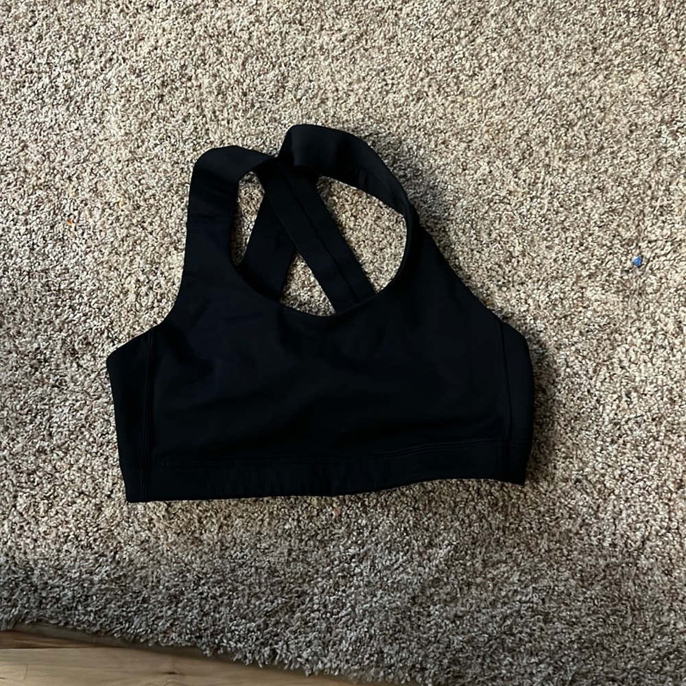 black lulu sports bra